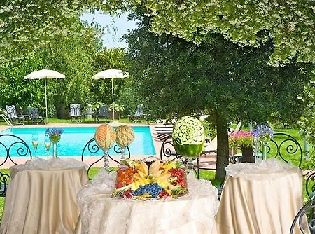 فندق Relais Alla Corte Del Sole 4*