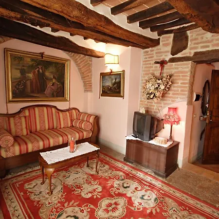 Relais Alla Corte Del Sole Petrignano Del Lago