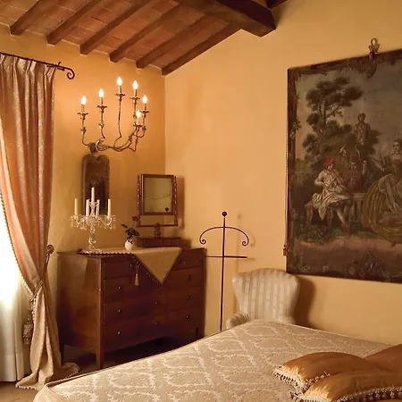 Hotel Relais Alla Corte Del Sole 4*